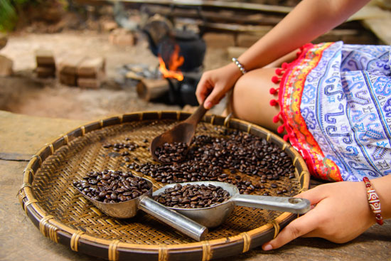 cara menjaga biji kopi tetap utuh