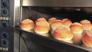 usaha kue dan roti